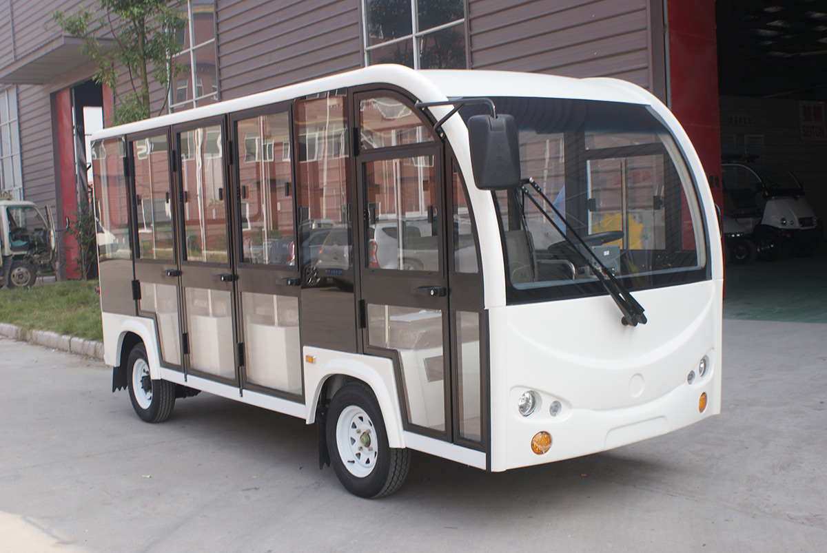 平時駕駛電動觀光車時需要留心哪些安全常識？